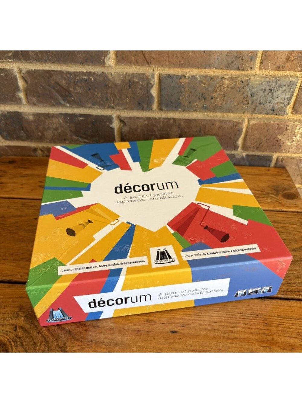 Decorum - A game of passive aggressive cohabitation - Very Good COMPLETE